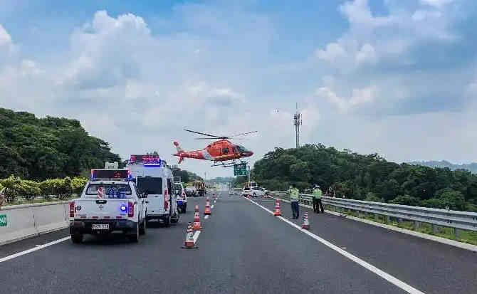 开州区高速公路汽车救援案例