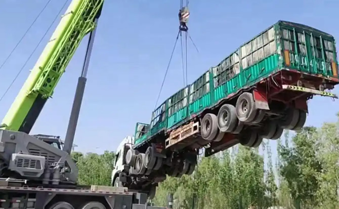 开州区道路脱困救援案例